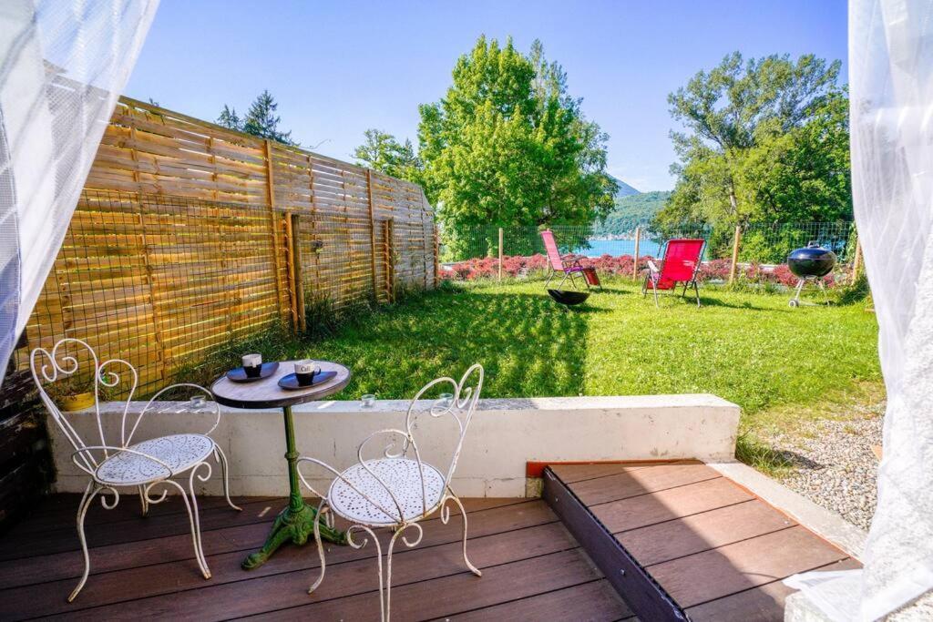 Cabana&les Pieds Dans L'eau Appartement